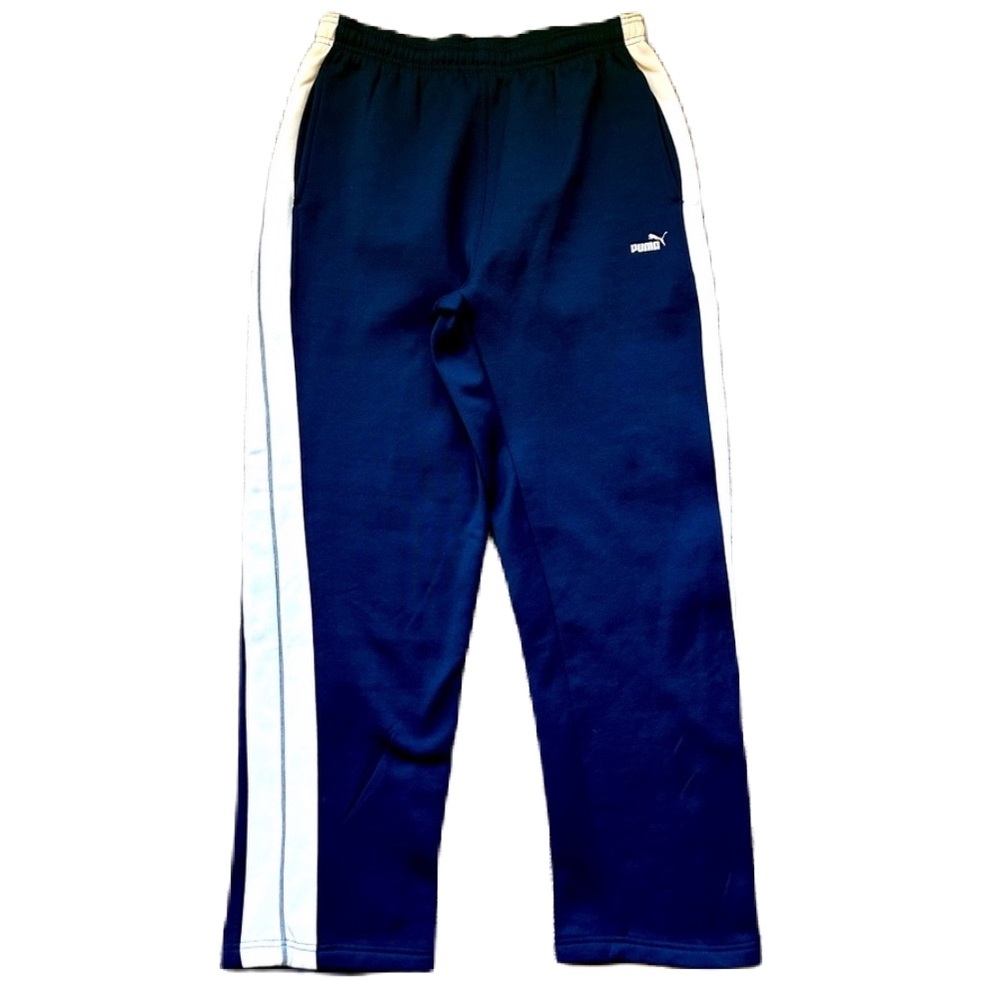 Puma loose fit athletic pants.  Men.  Size M.